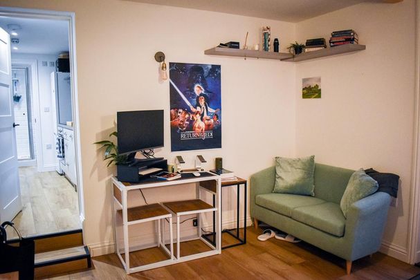 1 bedroom flat to rent - Photo 1