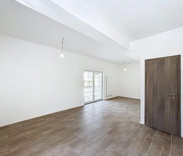 Appartement entièrement rénové au centre de Gimel - Foto 2