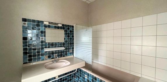 Appartement à louer 2 pièces 35m² - Photo 2