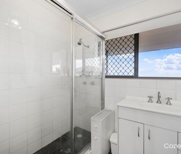 Spacious 3-Bedroom Unit in Great Location - Photo 5