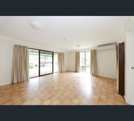 53 Walker Road, Mount Waverley, Vic 3149 - Photo 2
