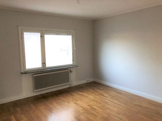 Mimers väg, Katrineholm - Photo 1
