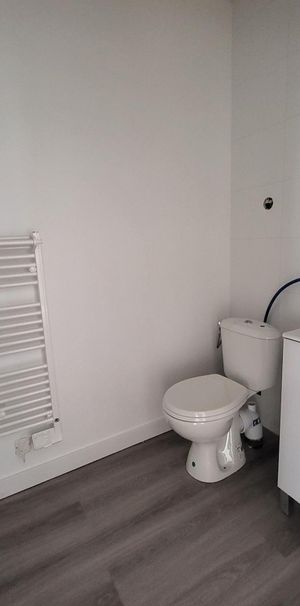Location Appartement 1 pièce 26m² BERGERAC 24100 - Photo 2