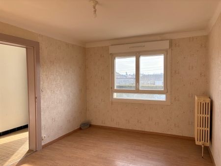 Appartement 3 pièces à - Photo 2