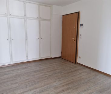 Location Appartement 4 pièces 100m² - Photo 5