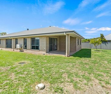 18 Fin Street, Fern Bay NSW 2295 - House For Rent | Domain - Photo 4