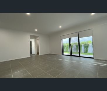 3 Crusoe Street, Coomera, Qld 4209 - Photo 1