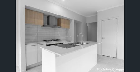 Modern Family Living in the Heart of Donnybrook - Photo 5