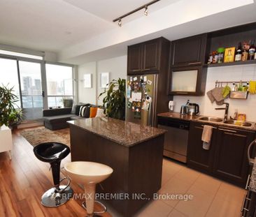 500 Condos and Lofts , #1805 - Photo 1