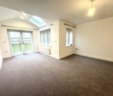 Clayfield Road, Weston Turville - Photo 2