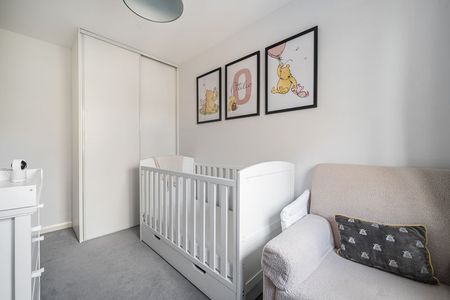 The Oaks, Chiddingfold, Surrey, GU8 - Photo 4