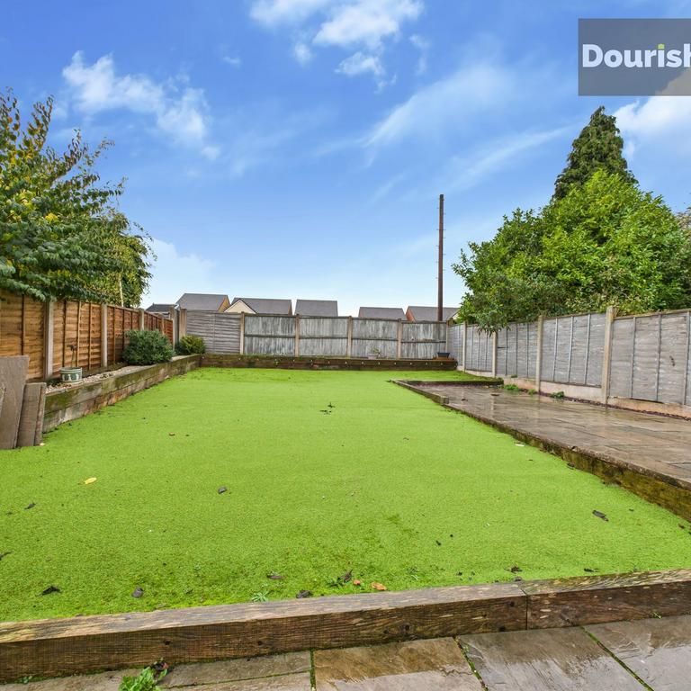 3 bedroom detached house to rent - Photo 1