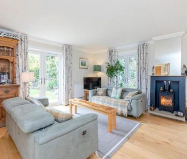 3 bedroom detached house to rent - Photo 1