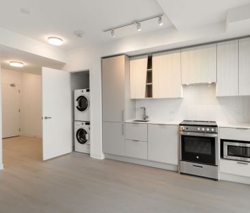 For Lease - 3900 Confederation Parkway Unit# 2009, Mississauga, Ont... - Photo 5