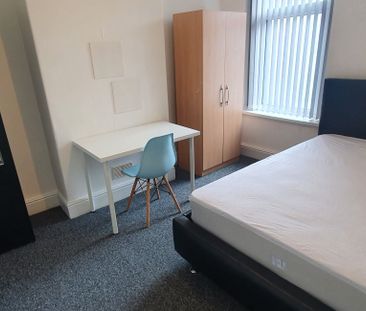 44, Minny Street, Cathays, Cardiff, CF24 4ES - Photo 3