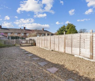 3 bedroom terraced house to rent - Photo 6