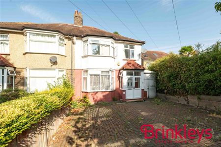 4 bedroom semi-detached house to rent - Photo 4