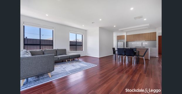 Stylish Family Living! - Photo 1