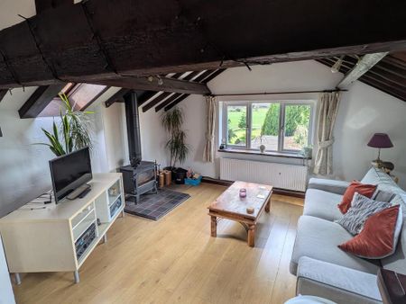 2 bedroom semi-detached house to rent - Photo 2