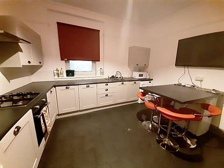 5 bedroom apartment to rent - Photo 5