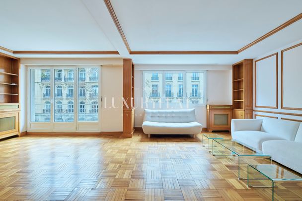 Victor Hugo - Arc de Triomphe - Photo 1