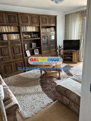 Inchiriere apartament 4 camre Trafic Greu-Liberty Mall - Photo 1