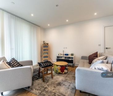 2 bedroom flat to rent - Photo 2