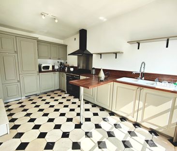 Location Maison 4 pièces 164m² - Photo 6