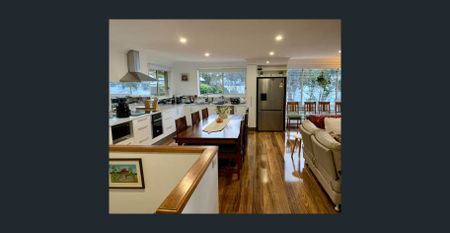 Spectacular Clifftop Home - Photo 4