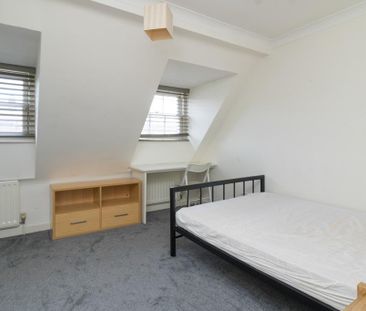 3 bedroom apartment to rent - Photo 5