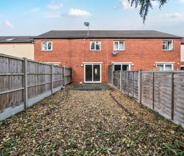 2 bedroom terraced house to rent - Photo 4