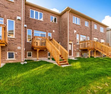 For Lease - 28 Benhurst Crescent, Brampton, Ontario - Photo 5