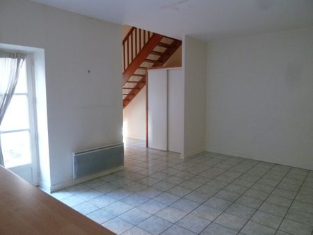 T3 Cathédrale - 1 200 € / mois C.C Nantes (44000) - Photo 3