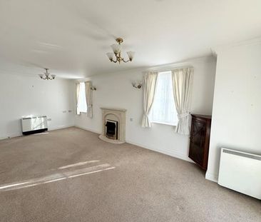 1 bedroom retirement property to rent - Photo 5