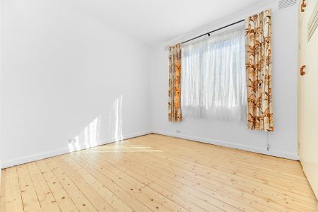 4 Harcourt Street, Ashwood - Photo 2