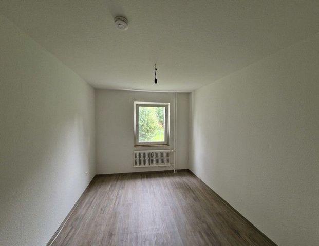 Auf gute Nachbarschaft: individuelle 2,5-Zimmer-Wohnung - Photo 1