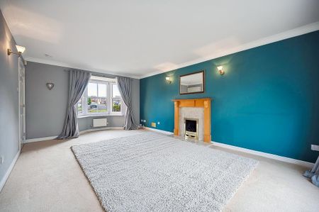 4 bedroom detached house to rent - Photo 3