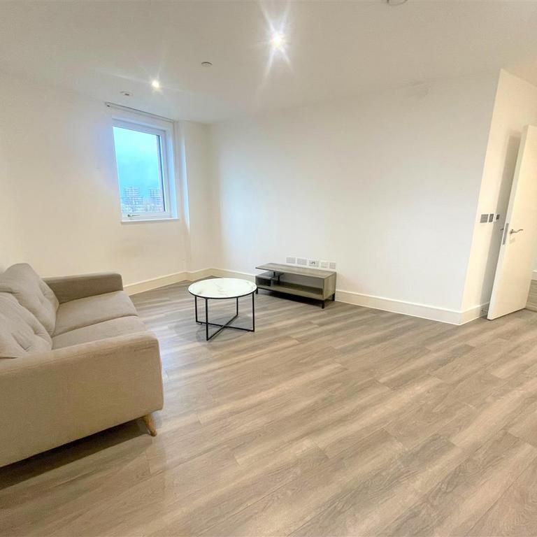 2 bedroom apartment to rent - Photo 1