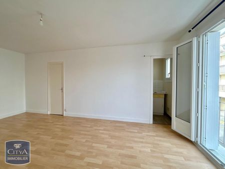 Location Appartement 1 pièce 25m² TOURS 37000 - Photo 2