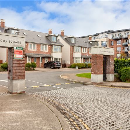 Apartment 8 , Newtown Hall, Hazelbrook Square, Churchtown, Dublin 14 - Photo 1