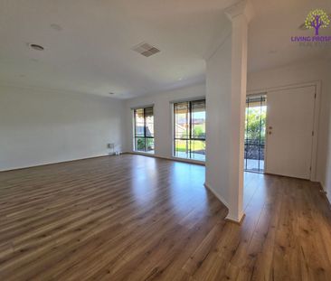 Charming Family Home - Photo 1