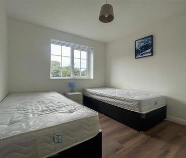 2 Bed Apt For Rent, Pipersfield, 16 Comber Road, Belfast, BT16 5AB - Photo 3