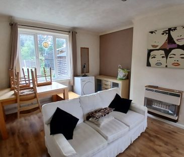 4 bed house to rent in Stevenson Road, Norwich, NR5 - Photo 1