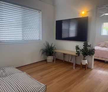 Great Family Home in Prime Location - Photo 1