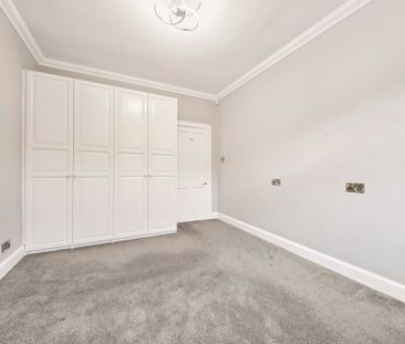 14 Crarae Avenue - Photo 5