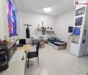 Pronájem bytu 1+kk ve Veselí nad Moravou - Fotografie 3