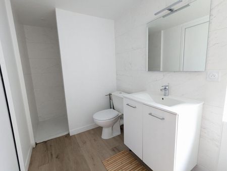 Location Maison 5 pièces 107m² CAMPBON 44750 - Photo 3