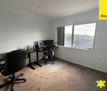 Modern 4-Bed, 2-Bath Family Gem Near Schools & Transport - Photo 6