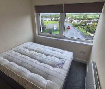 3 bedroom apartment to rent - Photo 5