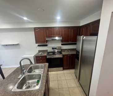 For Lease - 74 Severin Street, Brampton, Ontario - Photo 3